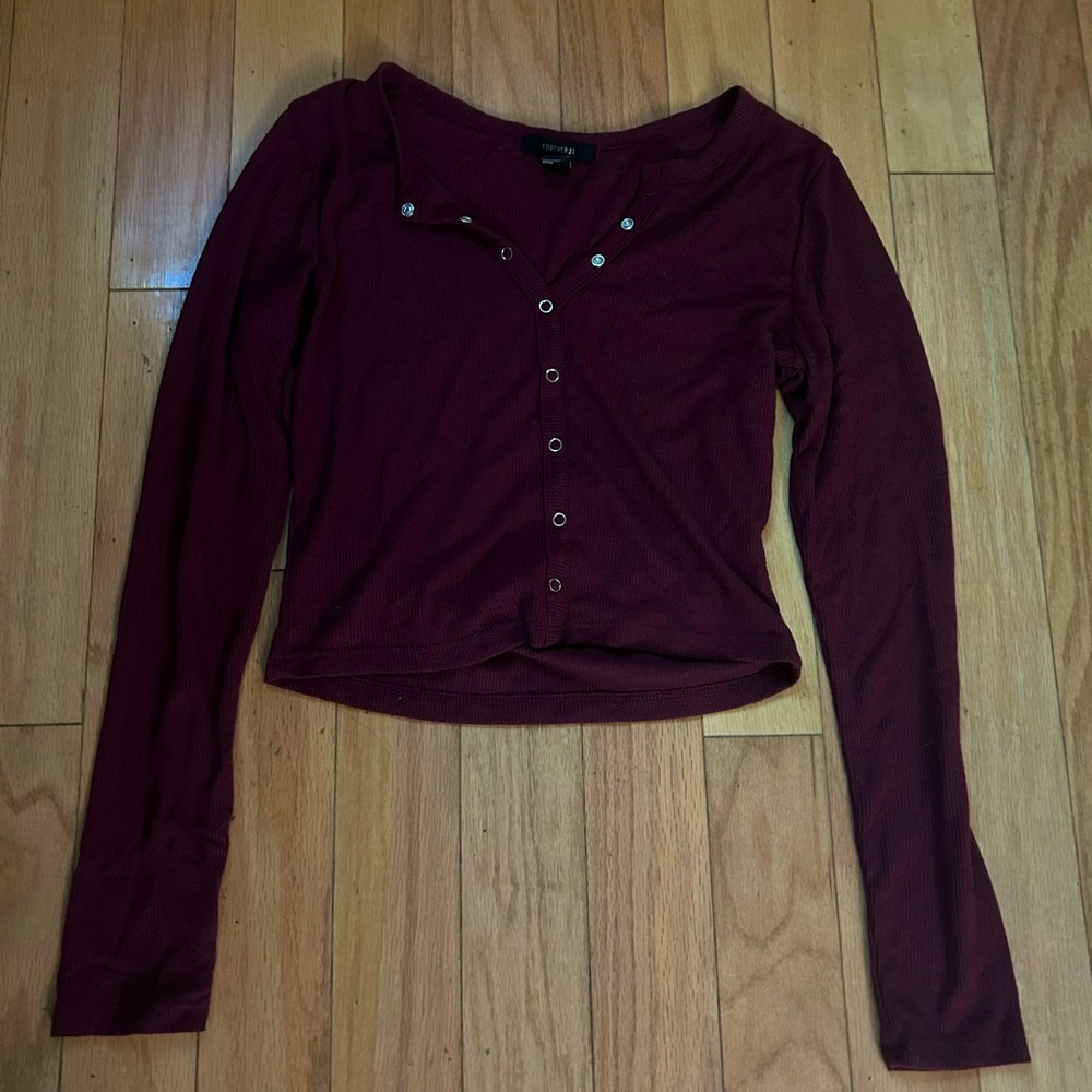 Forever 21 burgundy long sleeve crop top